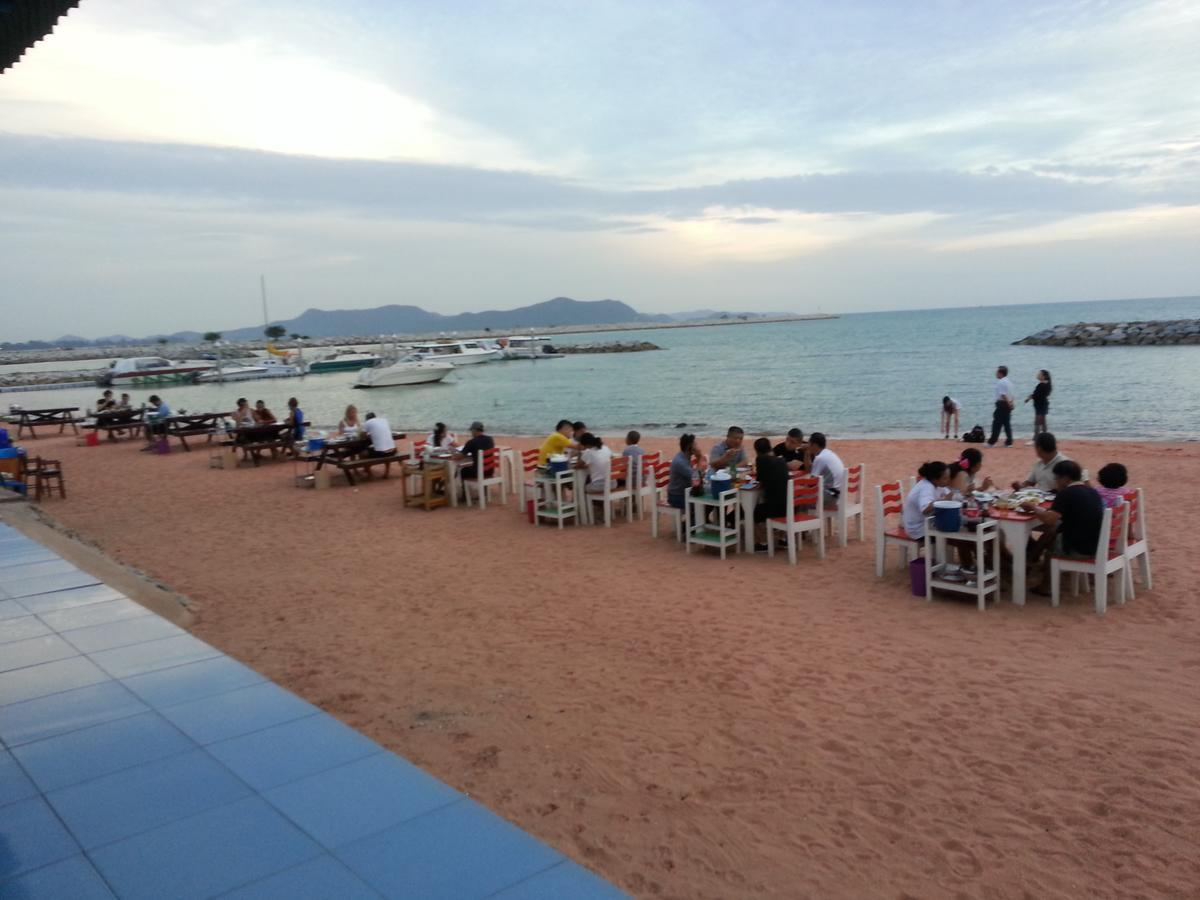 Villa - Baan Dusit Pattaya Ban Nong Hin  Exterior foto